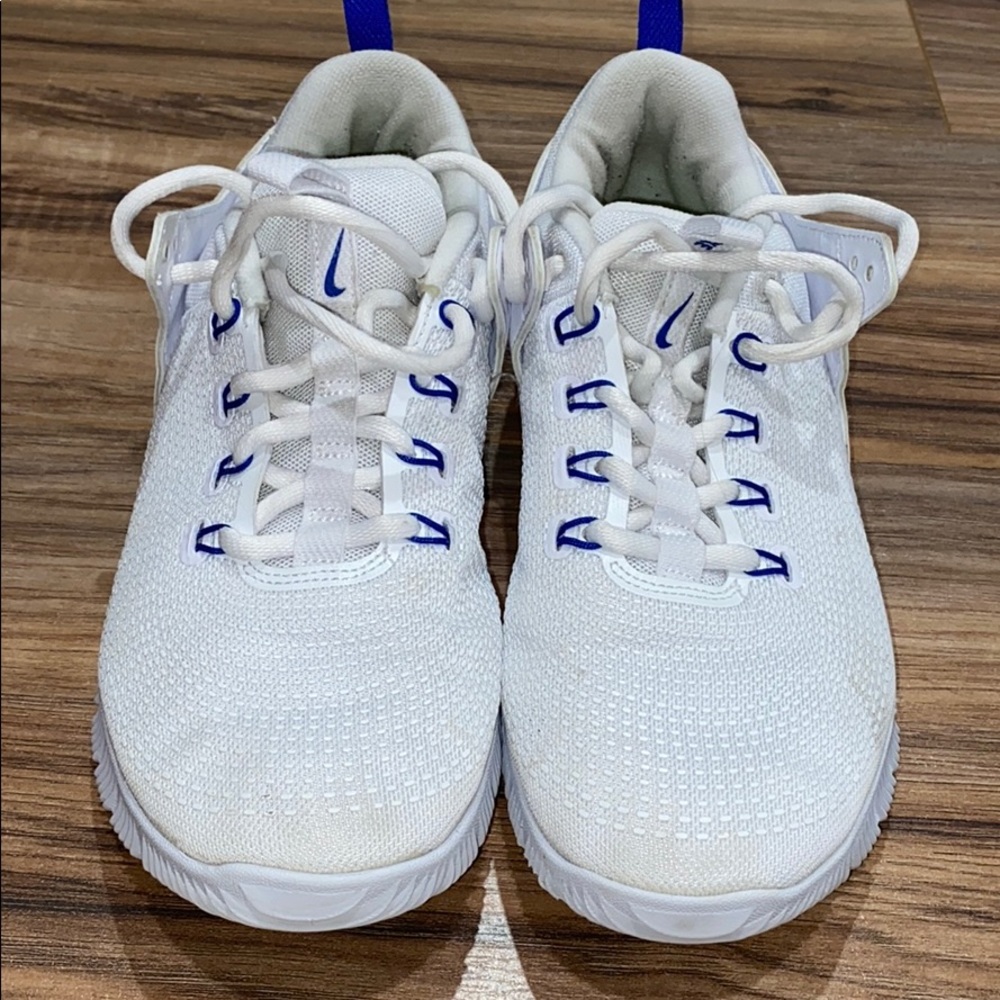 Nike Zoom volleyball shoes